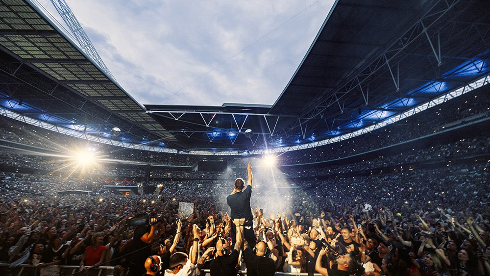 blur: Live At Wembley Stadium--