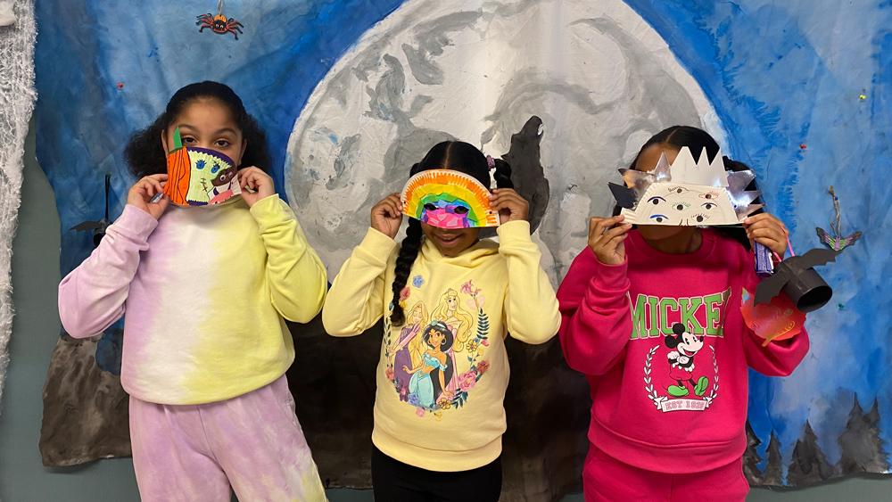 Halloween craft workshop--